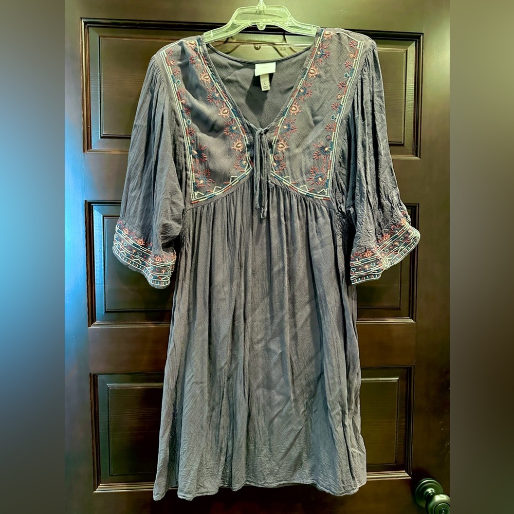 Knox Rose Gray Flowy Dress
